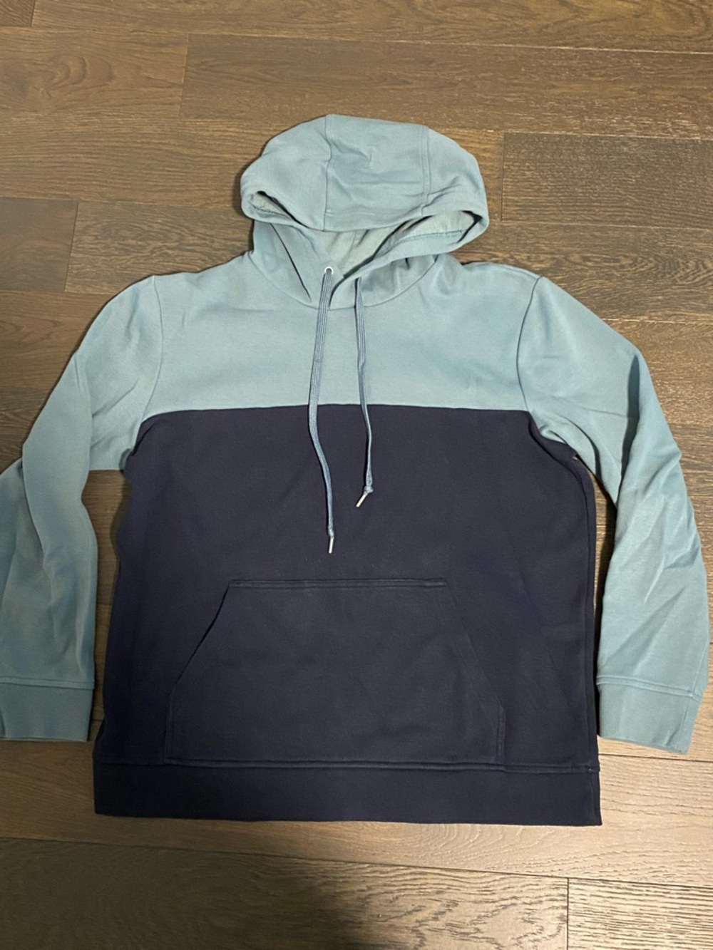 RW&CO. Two-Tone Hooded Pullover - Green & Navy